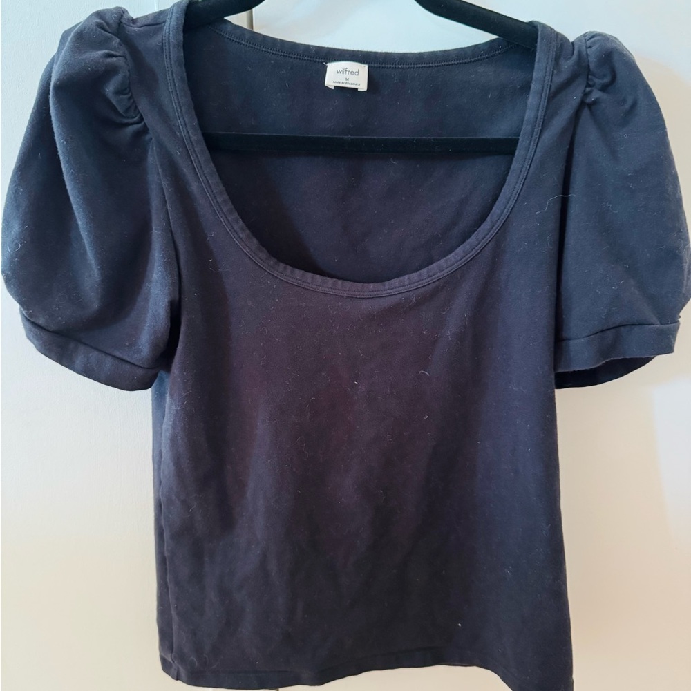 Wilfred / Aritzia Black Puff Sleeve Top